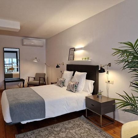 Apartamentos Ciudad Santiago Сантьяго-де-Компостела Екстер'єр фото