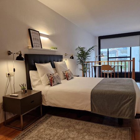 Apartamentos Ciudad Santiago Сантьяго-де-Компостела Екстер'єр фото