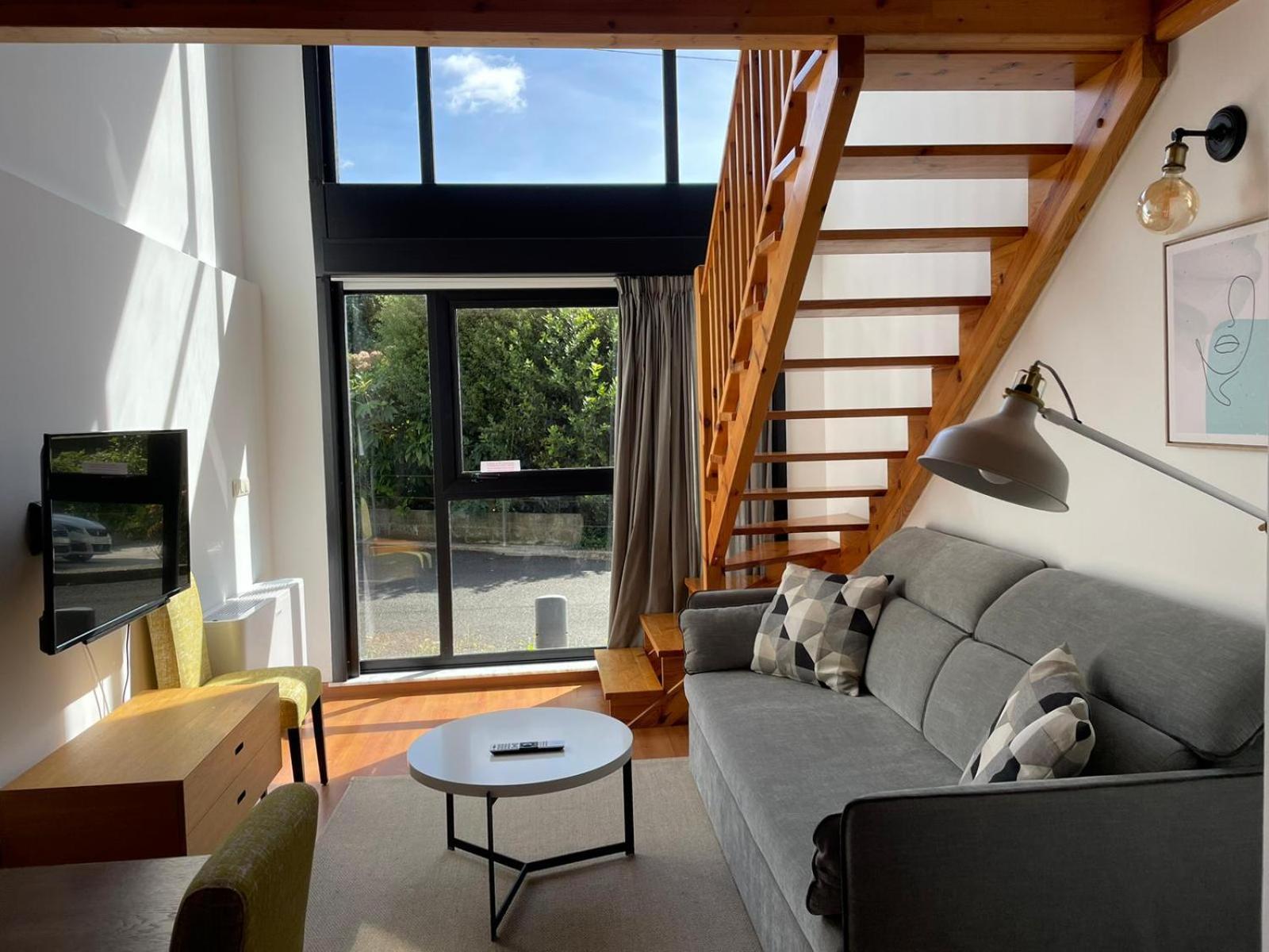 Apartamentos Ciudad Santiago Сантьяго-де-Компостела Номер фото