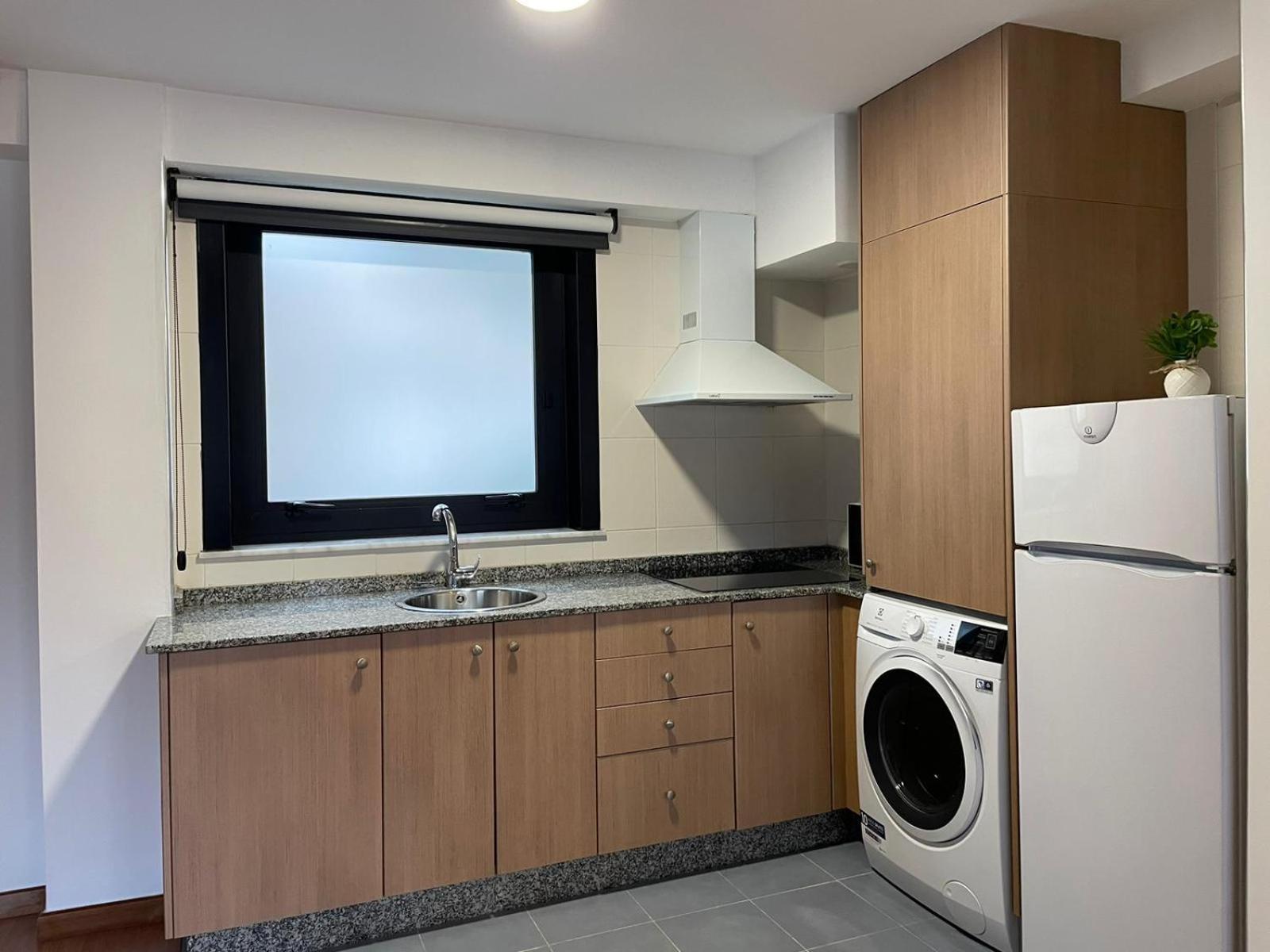 Apartamentos Ciudad Santiago Сантьяго-де-Компостела Номер фото
