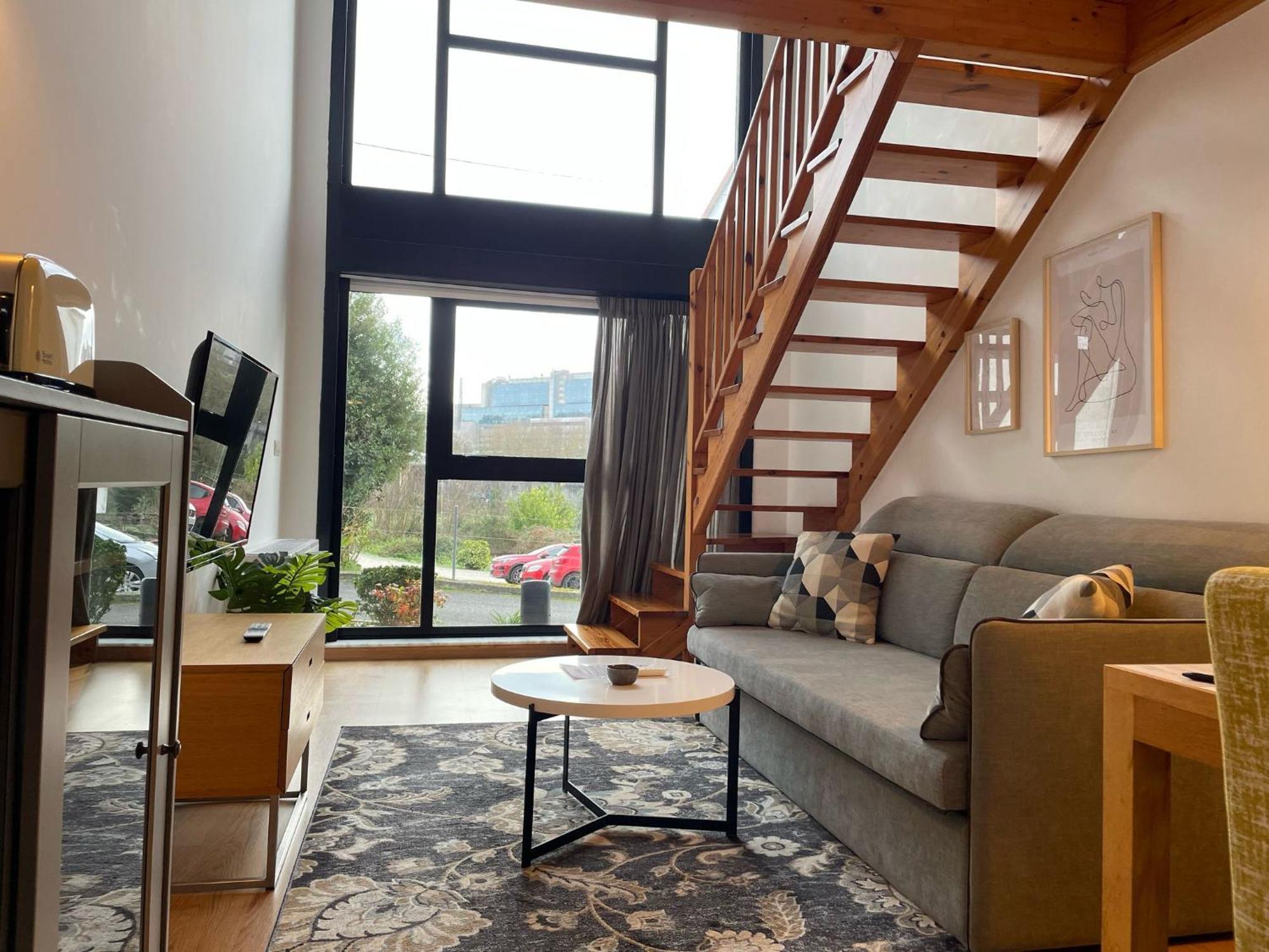 Apartamentos Ciudad Santiago Сантьяго-де-Компостела Екстер'єр фото